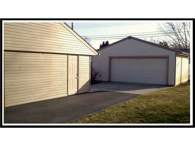 5125 Drivemere Road Hilliard, OH 43026 - Photo 2 of 18 Gallery Image 2