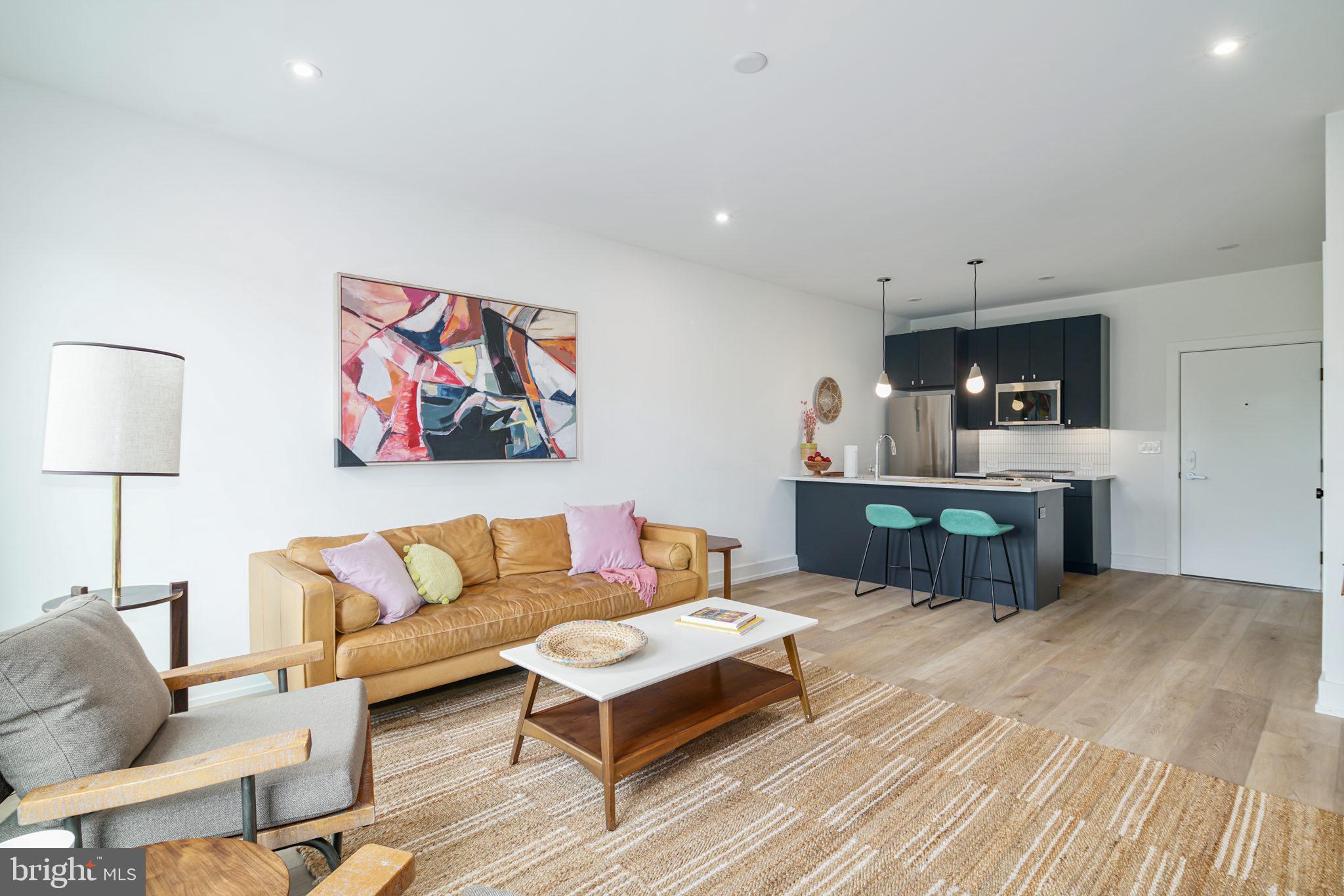 5013 Springfield Avenue, Unit 304 Philadelphia, PA 19143 - Photo 4 of 17