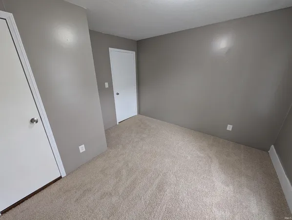 $95,000 | 322 West 8th Street, Bicknell, IN 47512