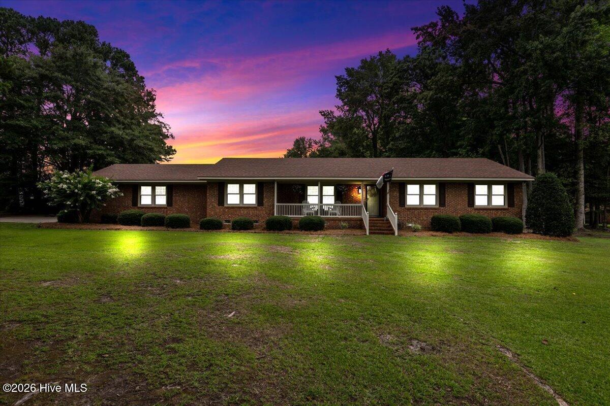 2444 Creekside Road Kinston, NC 28504 - Photo 2 of 51