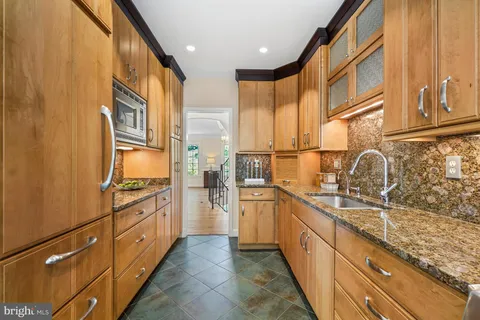 $1,895,000 | 3808 Klingle Place Northwest, Washington, DC 20016