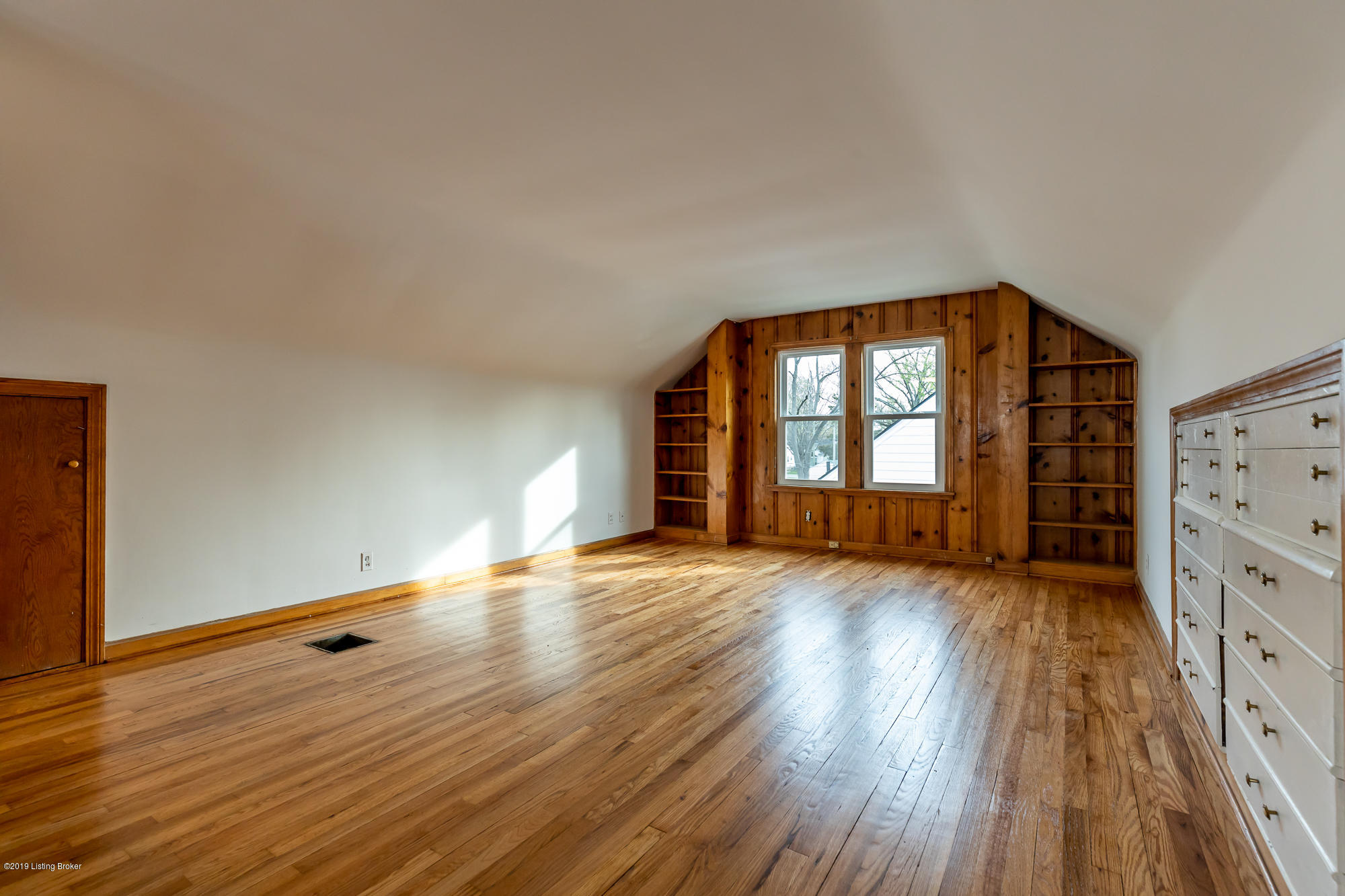 4103 Gloucester Road Louisville, KY 40207 - Photo 19 of 33 4103 Gloucester Rd - 23 - for MLS