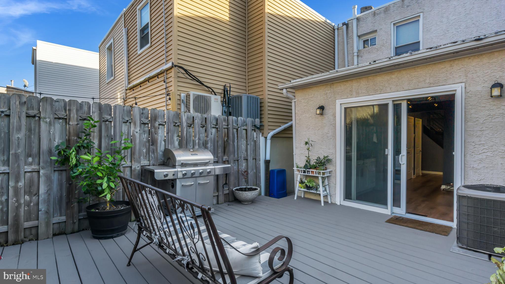149 Pierce Street Philadelphia, PA 19148 - Photo 13 of 24