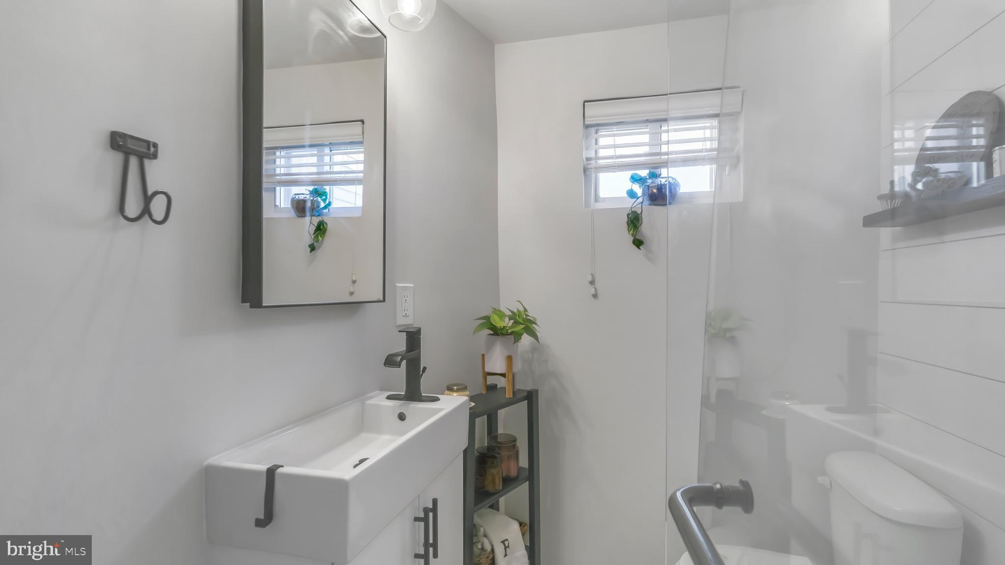 149 Pierce Street Philadelphia, PA 19148 - Photo 20 of 24