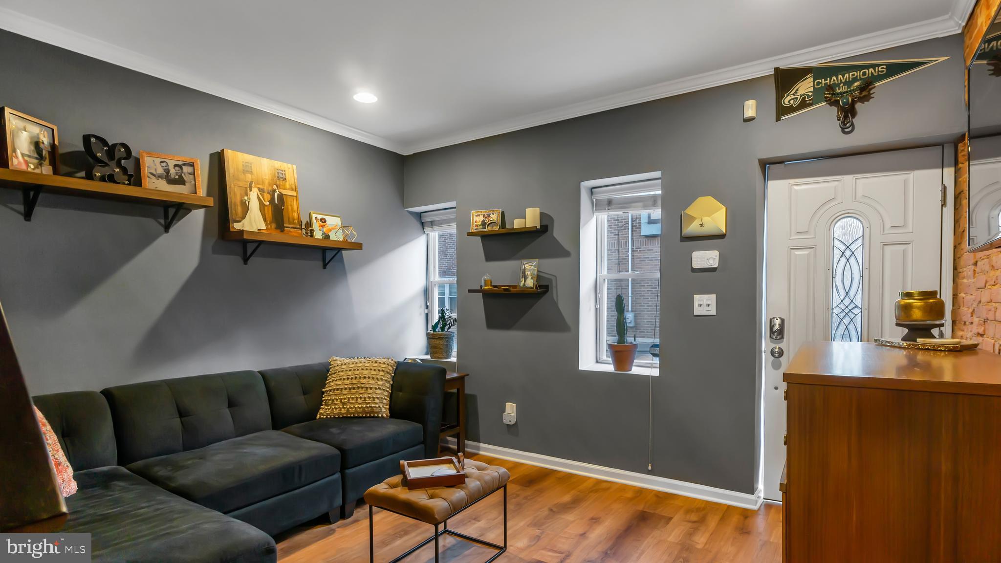 149 Pierce Street Philadelphia, PA 19148 - Photo 3 of 24