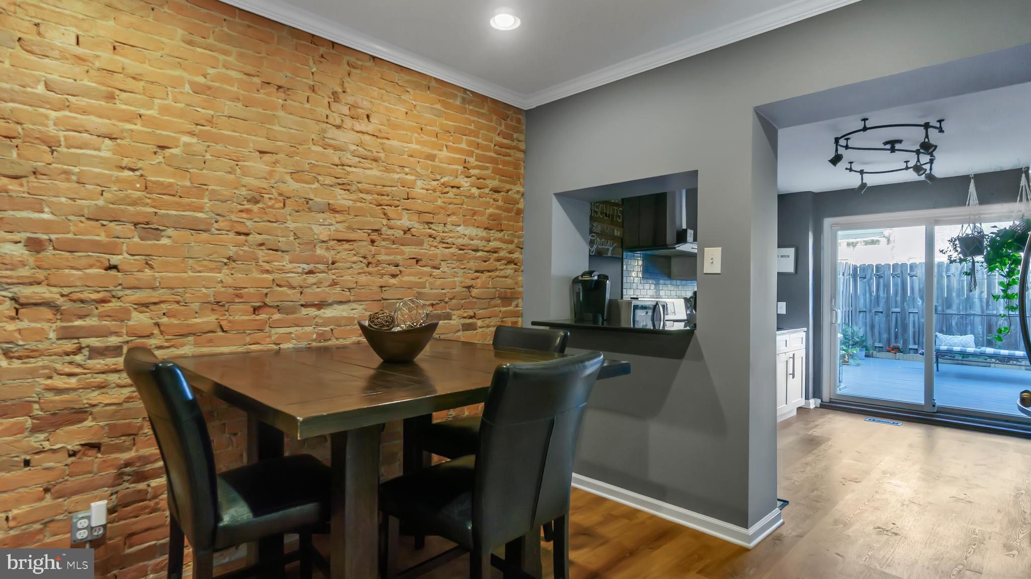 149 Pierce Street Philadelphia, PA 19148 - Photo 5 of 24
