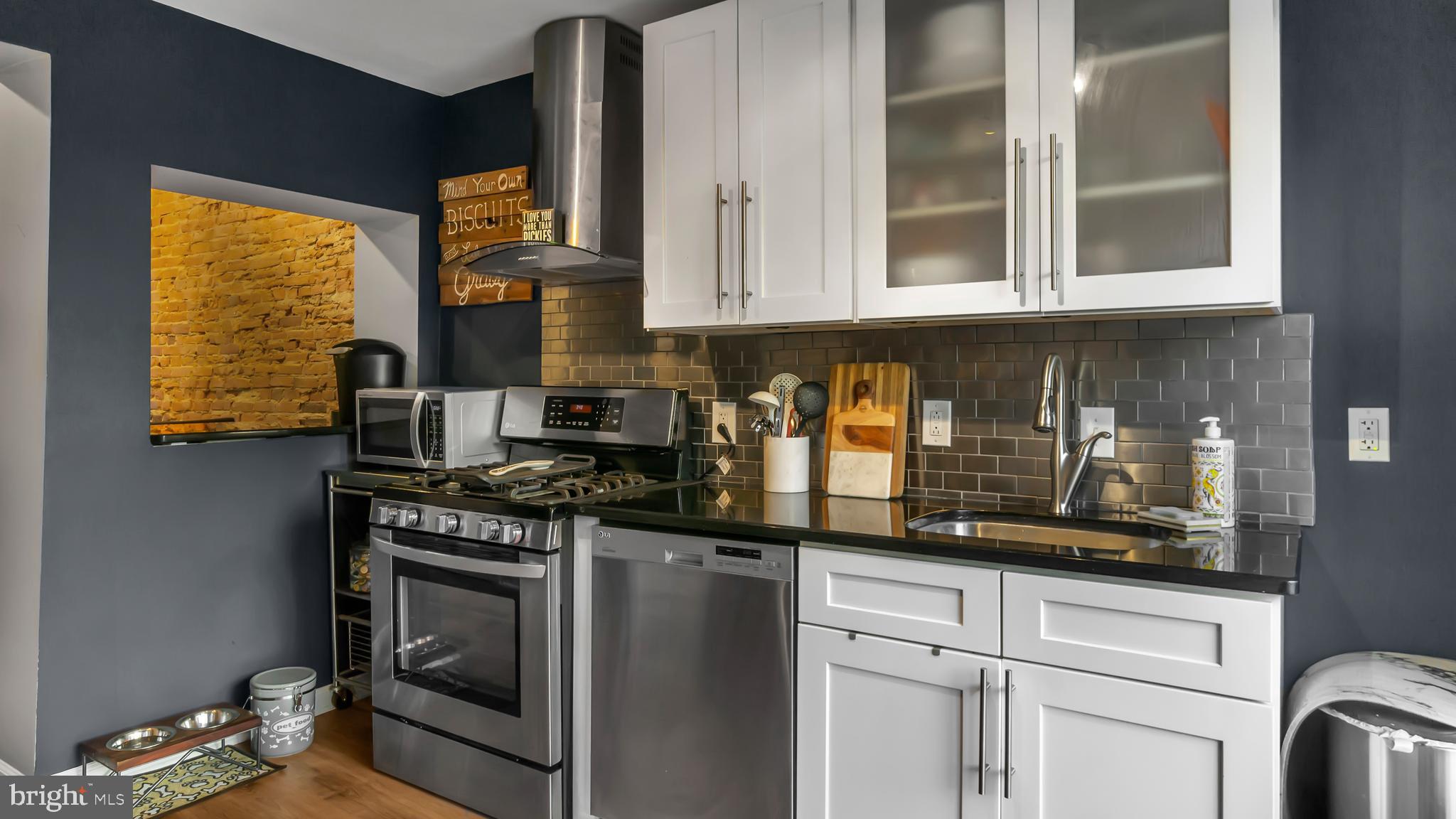149 Pierce Street Philadelphia, PA 19148 - Photo 8 of 24