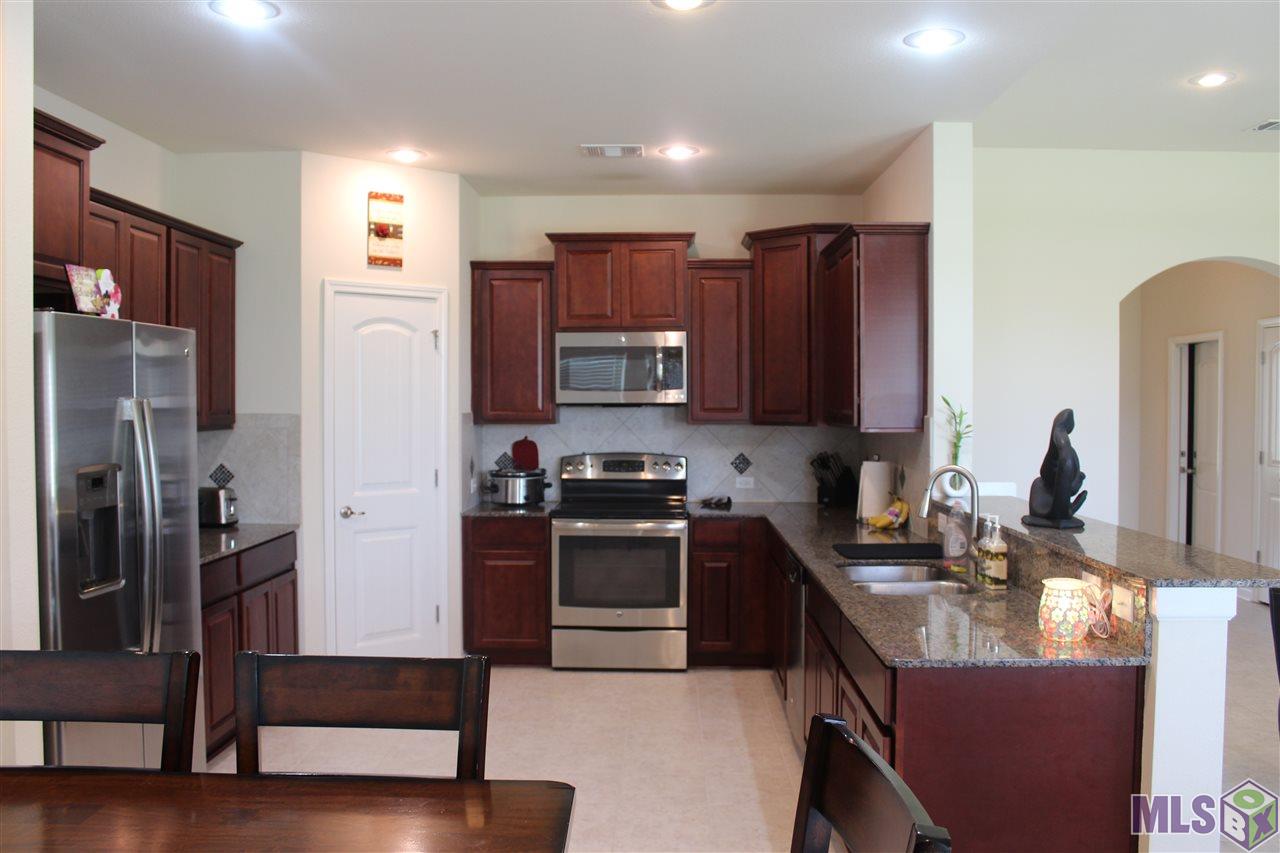 22510 Timber Ridge Drive Denham Springs, LA 70726 - Photo 4 of 26 Gallery Image 4