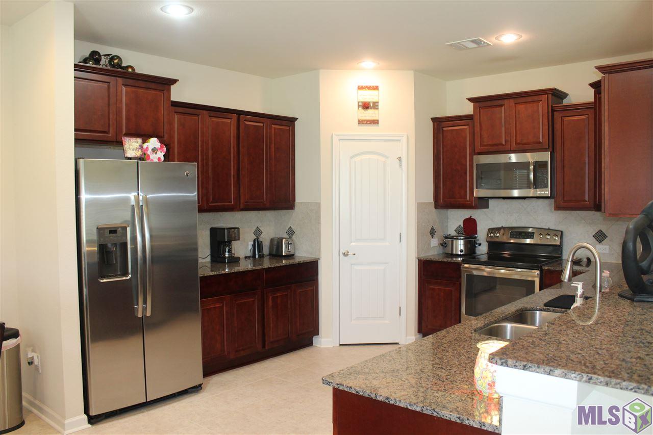 22510 Timber Ridge Drive Denham Springs, LA 70726 - Photo 7 of 26 Gallery Image 7