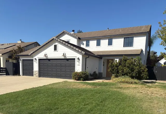 $632,500 | 545 Pheasant Run Drive, Dixon, CA 95620