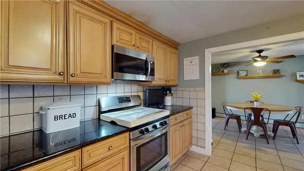 $649,900 | 33 Teakwood Drive West, Coventry, RI 02816
