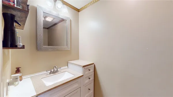 $649,900 | 33 Teakwood Drive West, Coventry, RI 02816