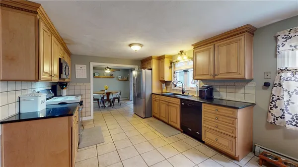 $649,900 | 33 Teakwood Drive West, Coventry, RI 02816