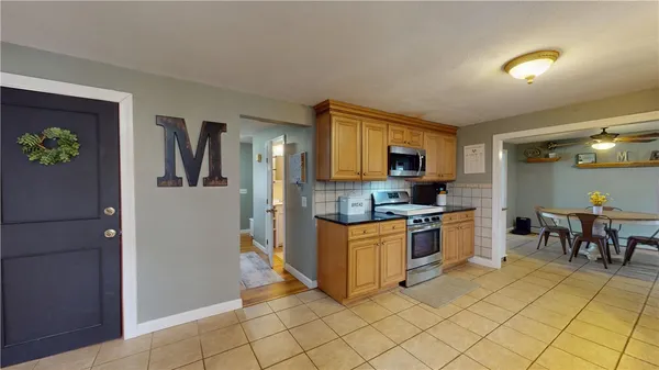 $649,900 | 33 Teakwood Drive West, Coventry, RI 02816