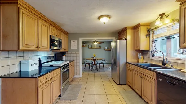 $649,900 | 33 Teakwood Drive West, Coventry, RI 02816