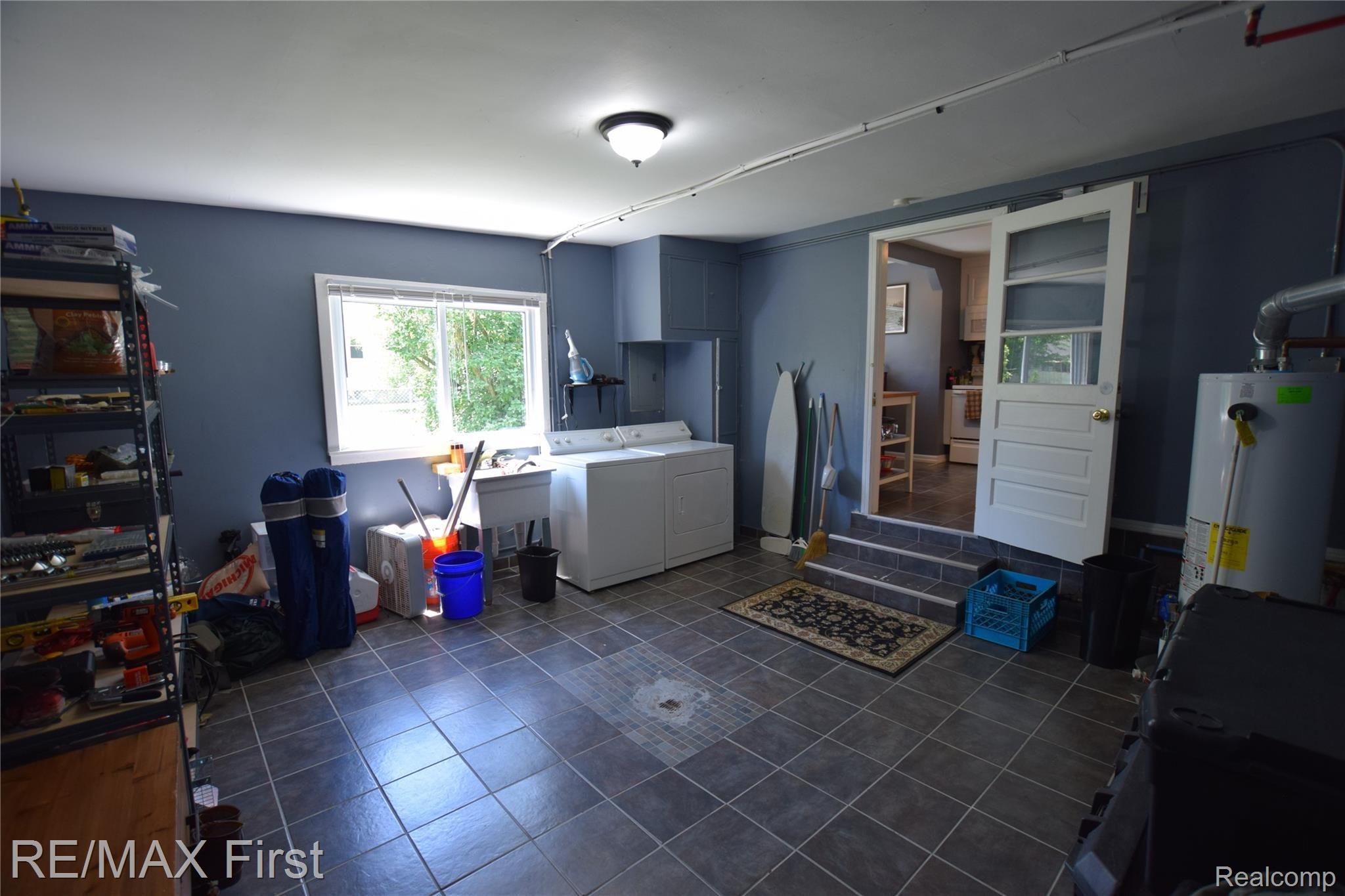 21494 Doepfer Road Warren, MI 48091 - Photo 12 of 33 DSC_0226.JPG