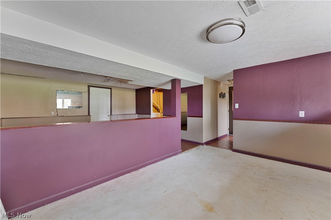 3671 Burkey Road Austintown, OH 44515 - Photo 16 of 19 Gallery Image 16