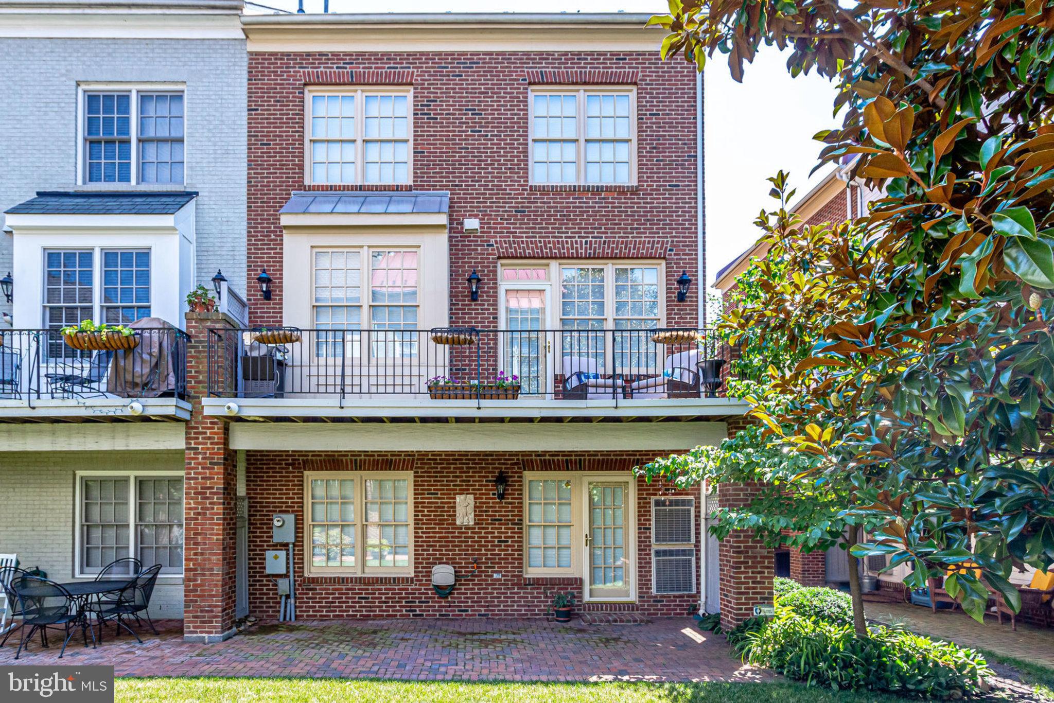 17 Alexander Street Alexandria, VA 22314 - Photo 28 of 30