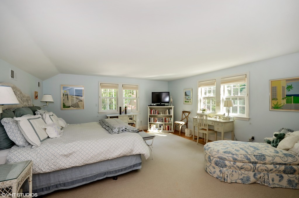 1 Holly Pond Road Marion, MA 02738 - Photo 16 of 24 Gallery Image 16