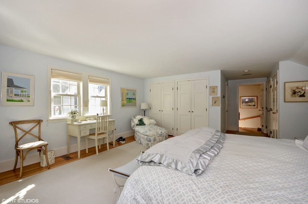 1 Holly Pond Road Marion, MA 02738 - Photo 17 of 24 Gallery Image 17