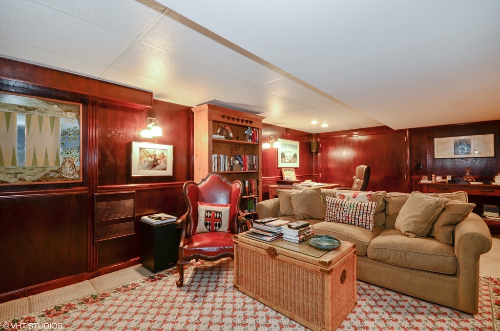1 Holly Pond Road Marion, MA 02738 - Photo 20 of 24 Gallery Image 20