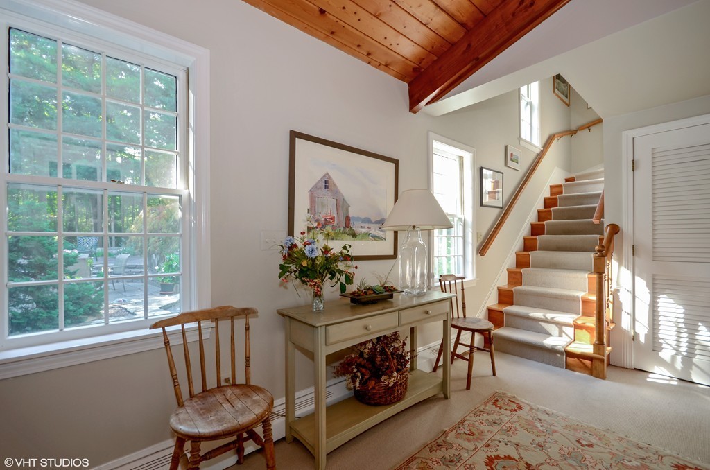 1 Holly Pond Road Marion, MA 02738 - Photo 4 of 24 Gallery Image 4