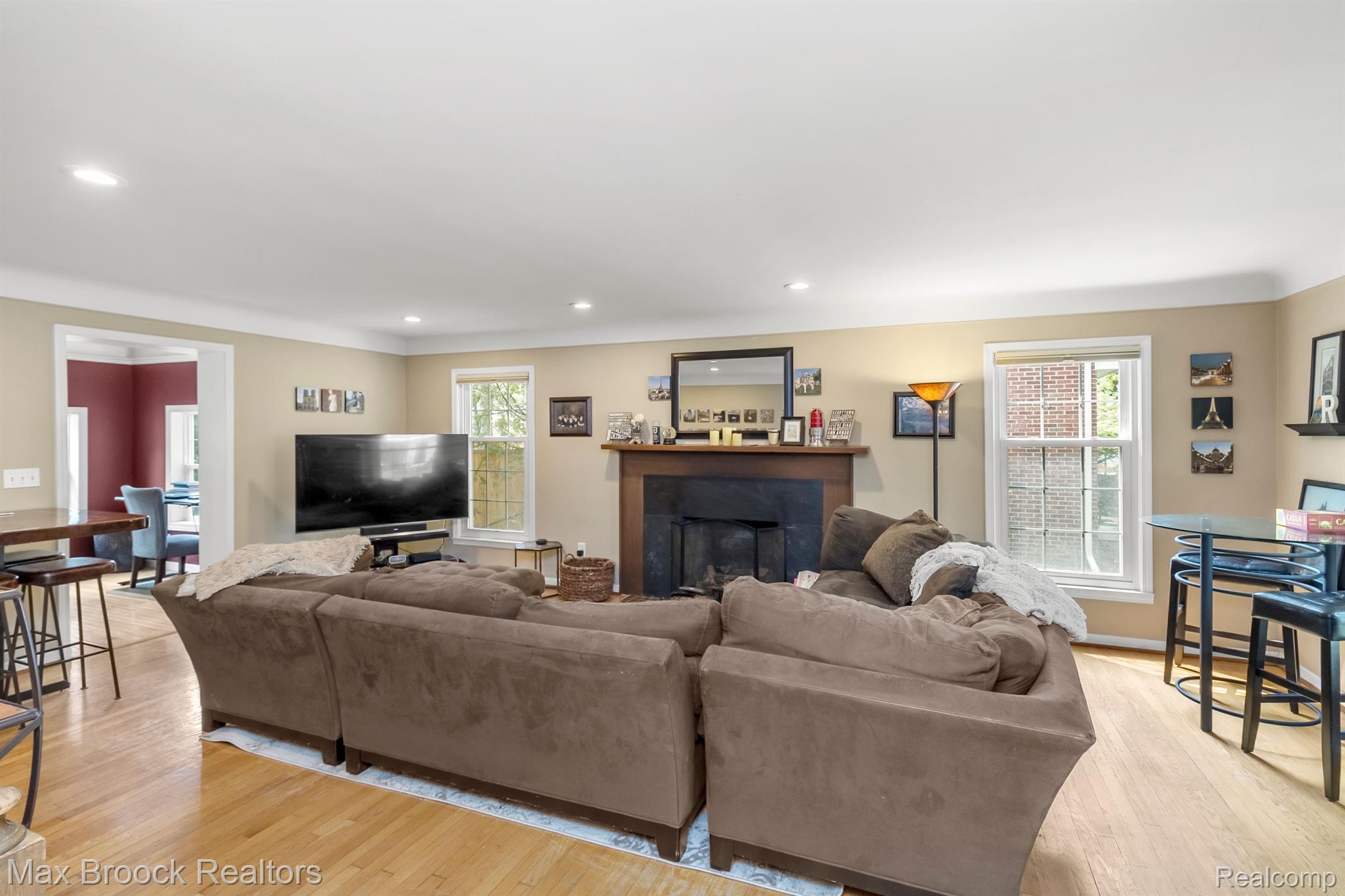 3762 Cumberland Road Berkley, MI 48072 - Photo 6 of 52 Gallery Image 6