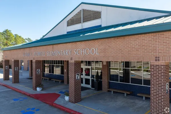 $2,595 | 30 South Rambling Ridge Place, Conroe, TX 77385