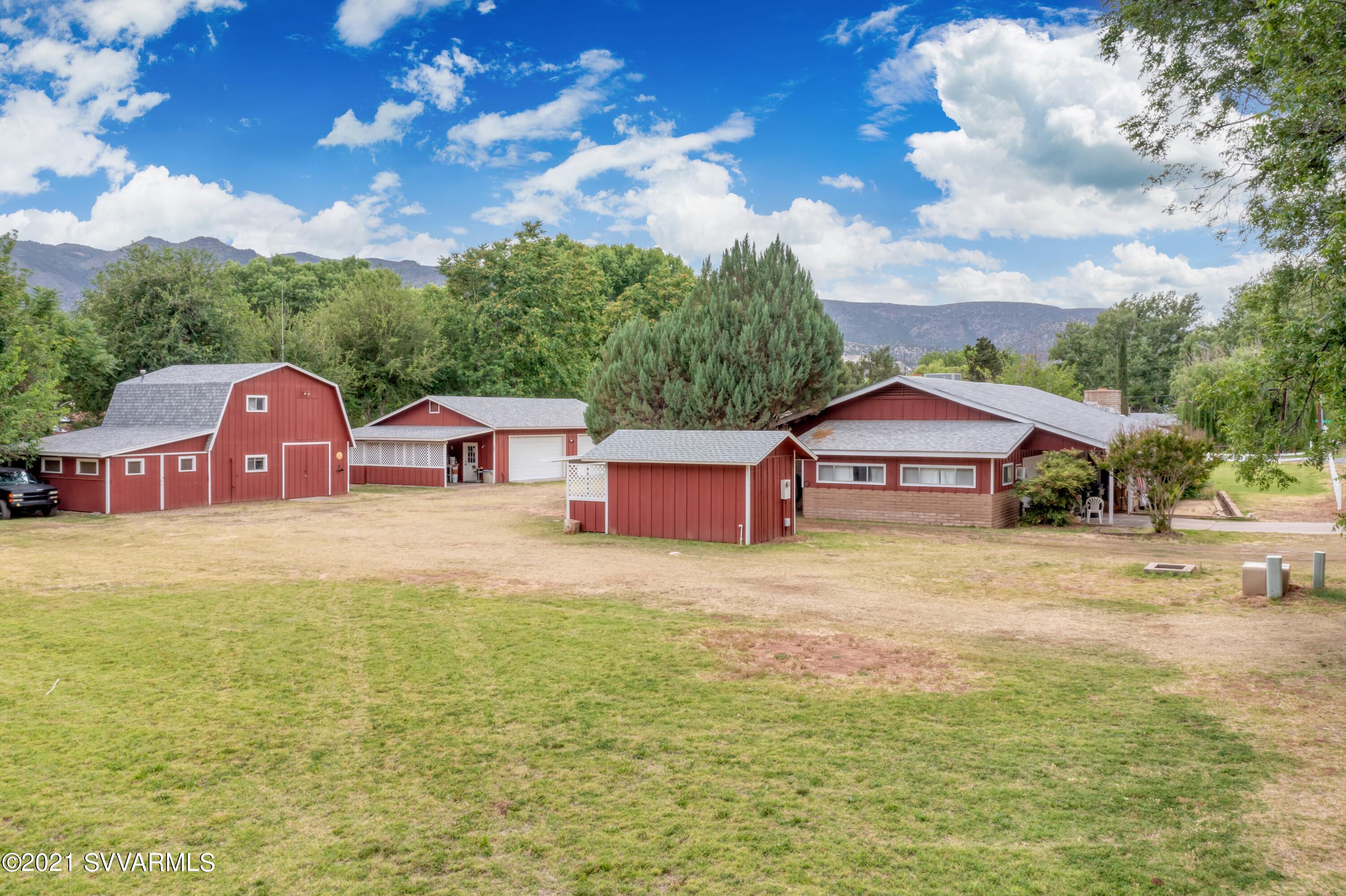 33 East Walker Road Camp Verde, AZ 86322 - Photo 2 of 75 002_Side of Property