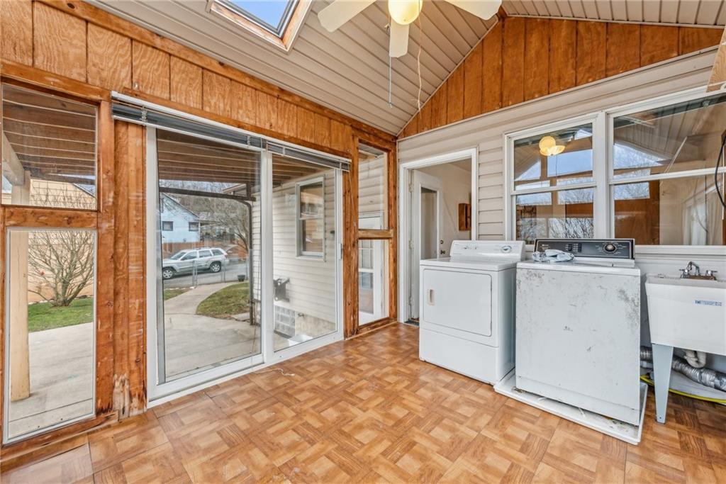 221 Woodside Road Irwin, PA 15642 - Photo 16 of 35 a very nice looking room with a large window