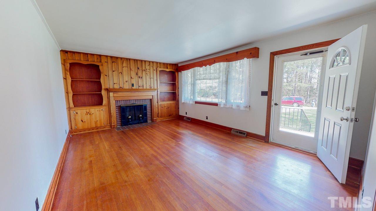 6419 Boston Road Roxboro, NC 27574 - Photo 2 of 30