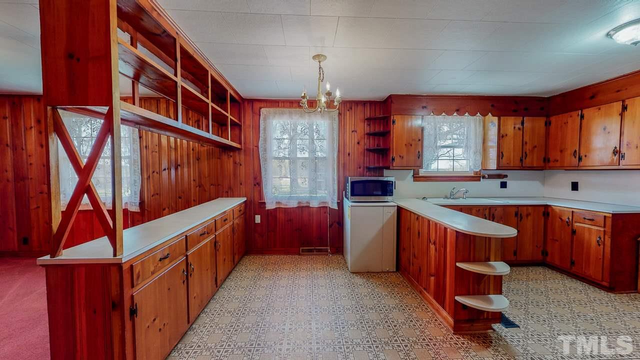6419 Boston Road Roxboro, NC 27574 - Photo 12 of 30