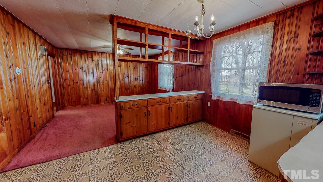 6419 Boston Road Roxboro, NC 27574 - Photo 6 of 30