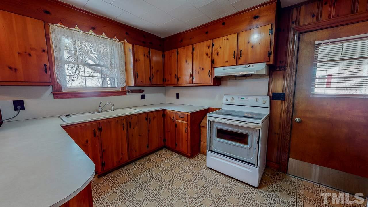 6419 Boston Road Roxboro, NC 27574 - Photo 10 of 30