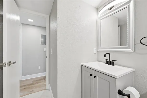 $1,500 | 4810 South Dauphin Avenue, Unit B, Tampa, FL 33611