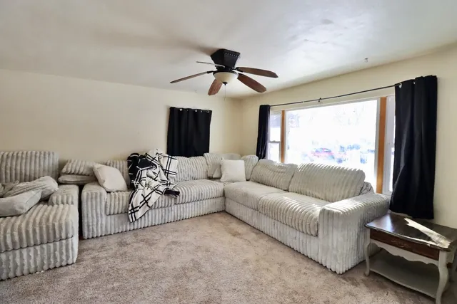 $169,900 | 1975 Pioneer Drive, Beloit, WI 53511