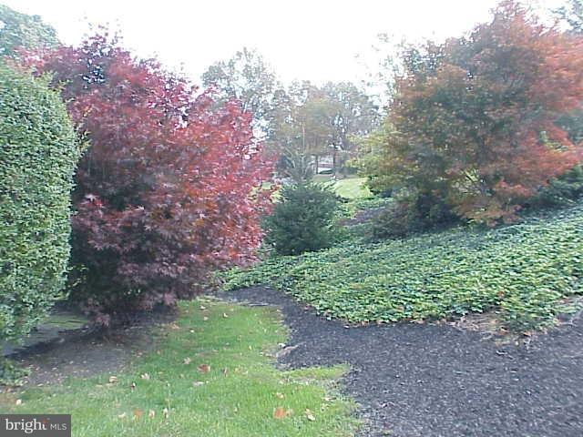 2201 Berkshire Road Lancaster, PA 17603 - Photo 12 of 14 Gallery Image 12