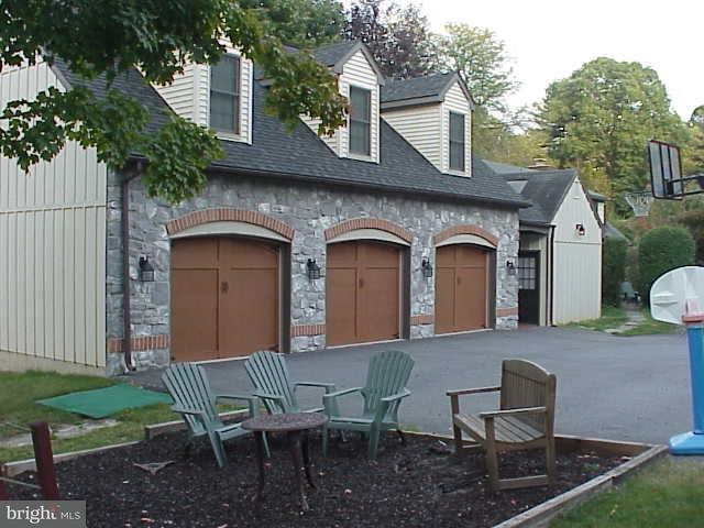 2201 Berkshire Road Lancaster, PA 17603 - Photo 14 of 14 Gallery Image 14