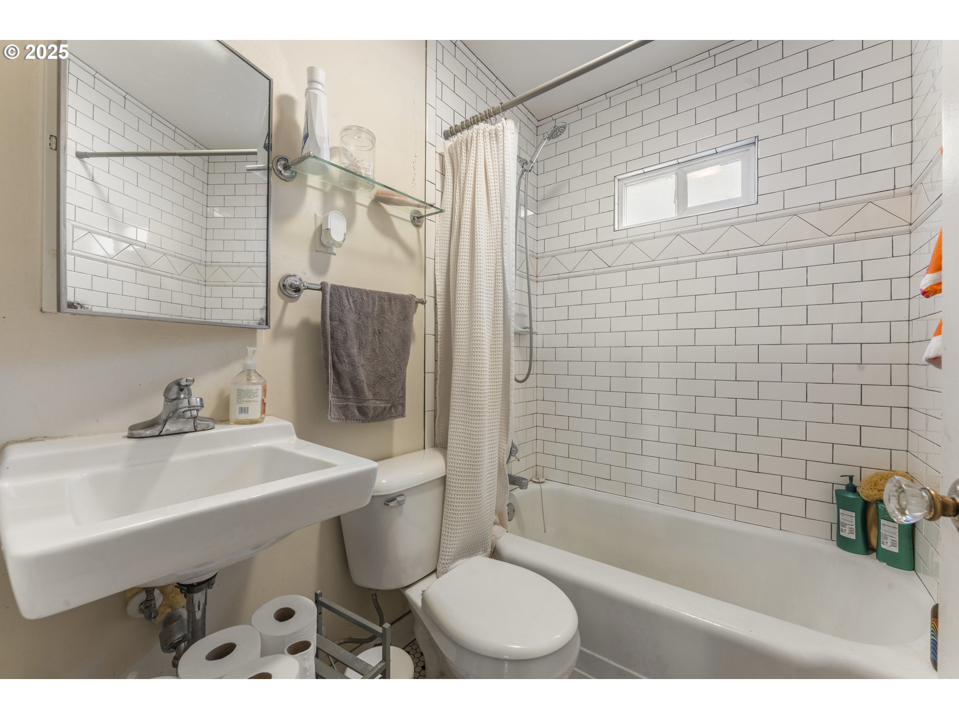 2208 North Kilpatrick Street Portland, OR 97217 - Photo 29 of 34 Gallery Image 29