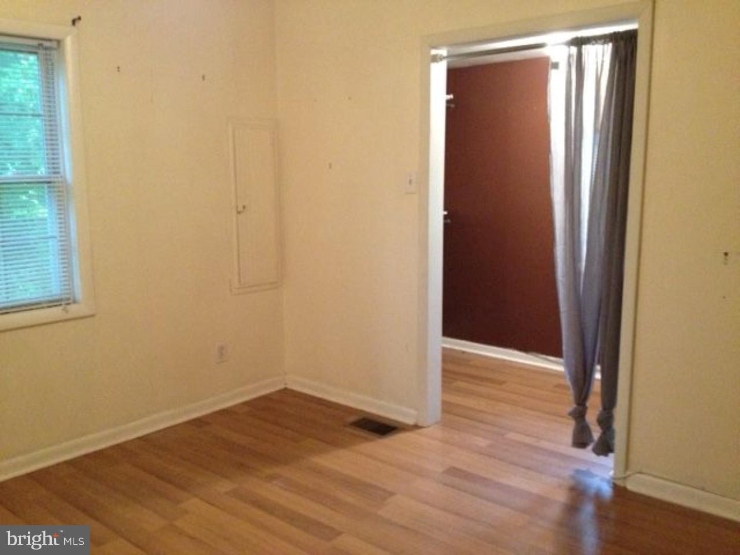 858 Jarvis Road Sicklerville, NJ 08081 - Photo 11 of 20 Bedroom
