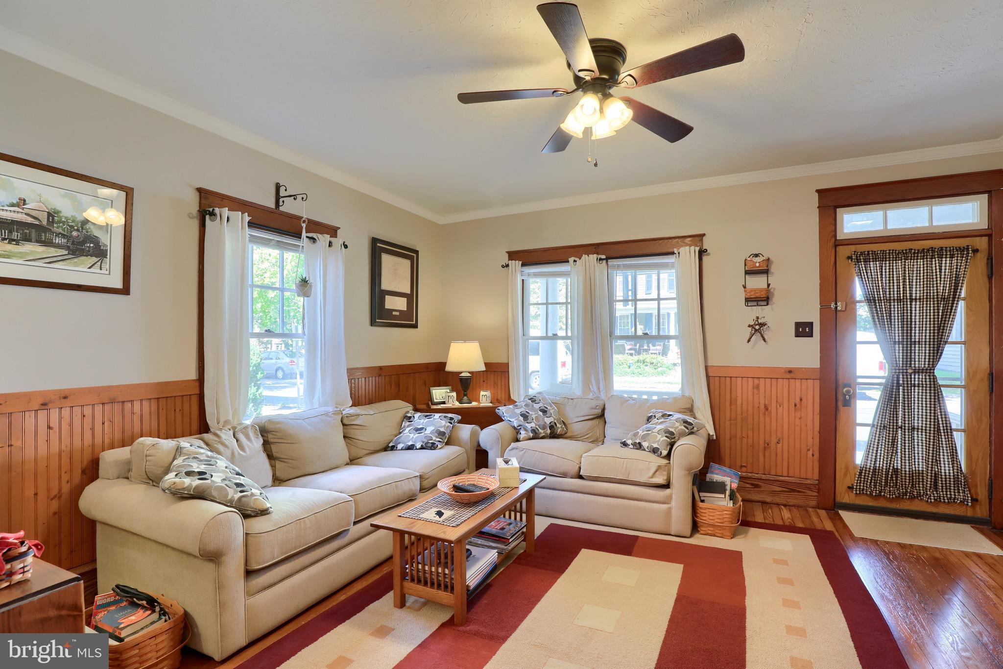 36 Front Street Lititz, PA 17543 - Photo 5 of 27