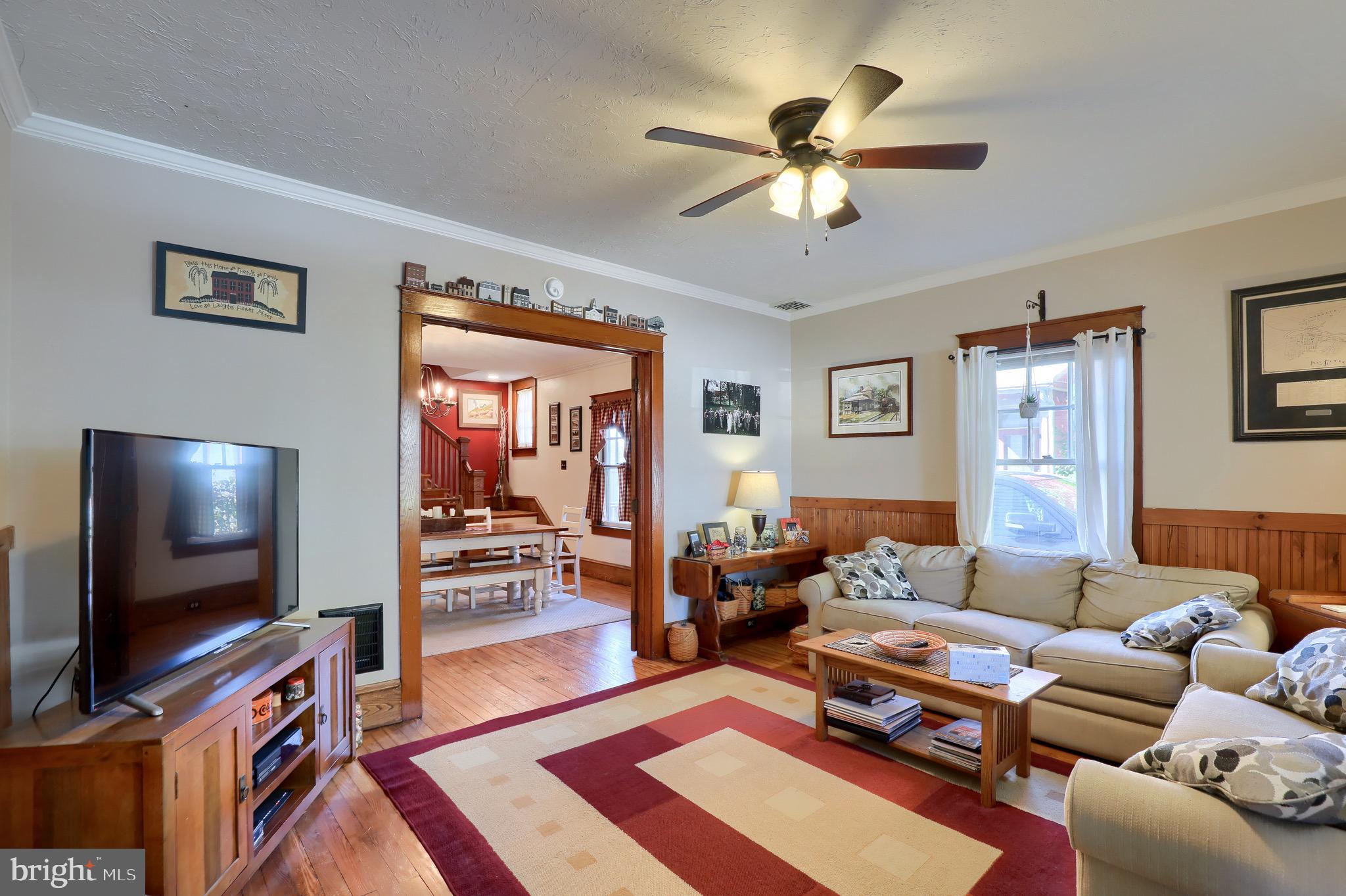 36 Front Street Lititz, PA 17543 - Photo 7 of 27