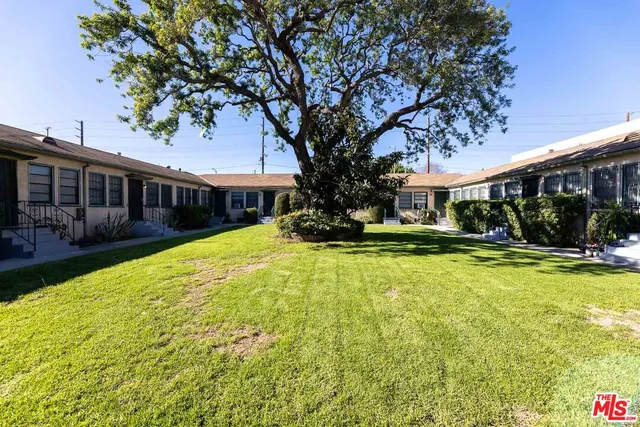 $1,900 | 1940 South Robertson Boulevard, Unit 1, Los Angeles, CA 90034