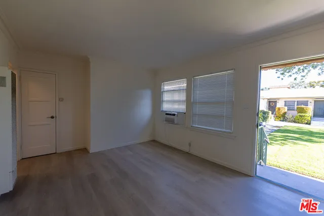 $1,900 | 1940 South Robertson Boulevard, Unit 1, Los Angeles, CA 90034