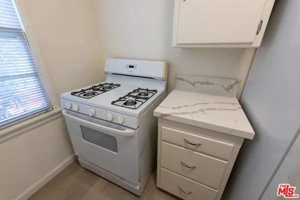 $1,875 | 1940 South Robertson Boulevard, Unit 1, Los Angeles, CA 90034