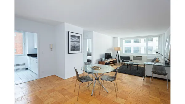 $6,295 | 230 West 55th Street, Unit 4B | Midtown Central
