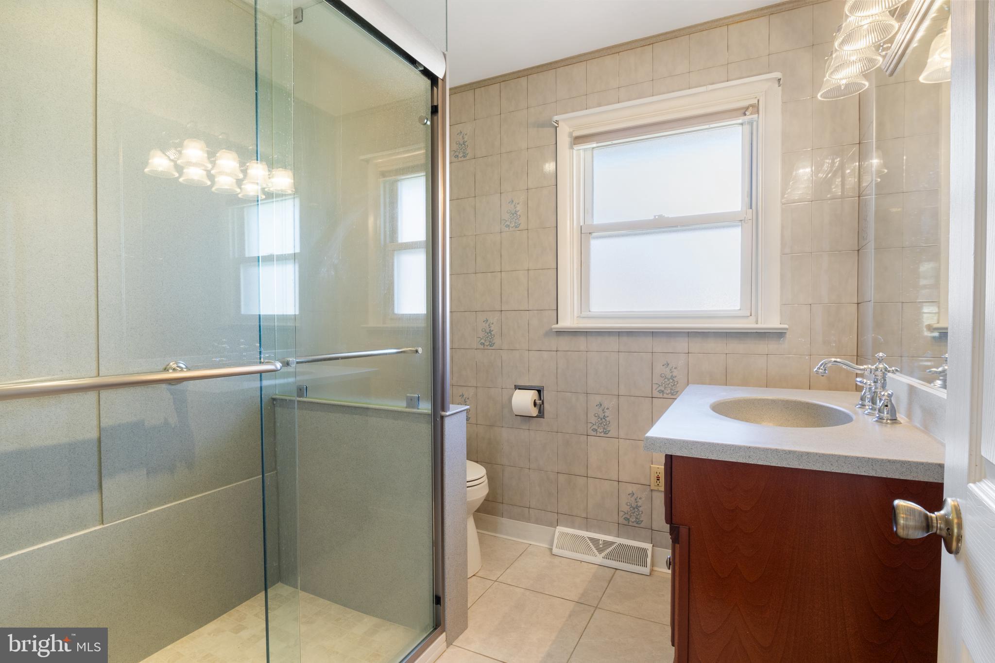 1538 Lambeth Road Lancaster, PA 17601 - Photo 17 of 57