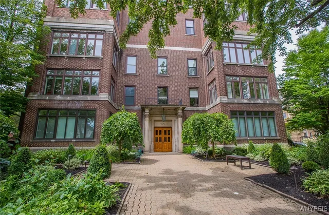 $599,000 | 900 Delaware Avenue, Unit 301, Buffalo, NY 14209