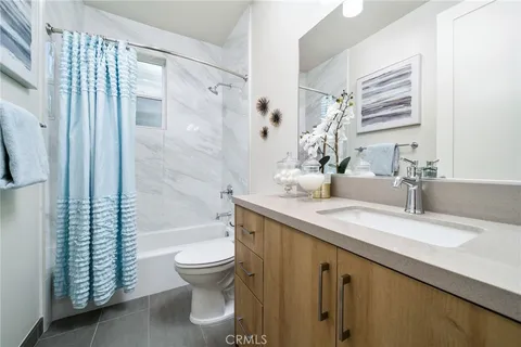 $4,595 | 798 North Amelia Avenue, Unit A, San Dimas, CA 91773