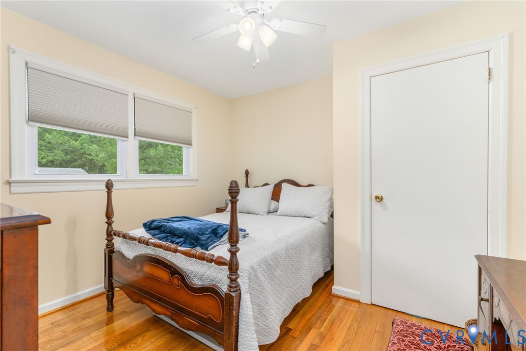2570 Sandy Lane Victoria, VA 23974 - Photo 22 of 37 Bedroom featuring light wood-type flooring and a c